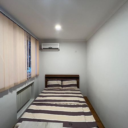 Guest House Northern Avenue เยเรวาน ภายนอก รูปภาพ